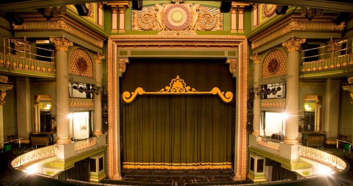 Be rewarded for seeing Theatre in Manchester