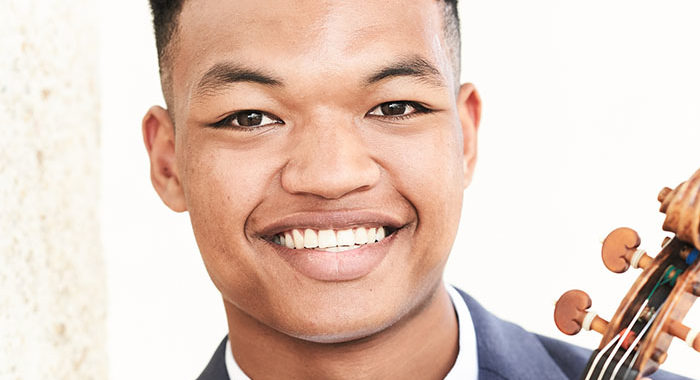 Randall Goosby signs with Decca Classics