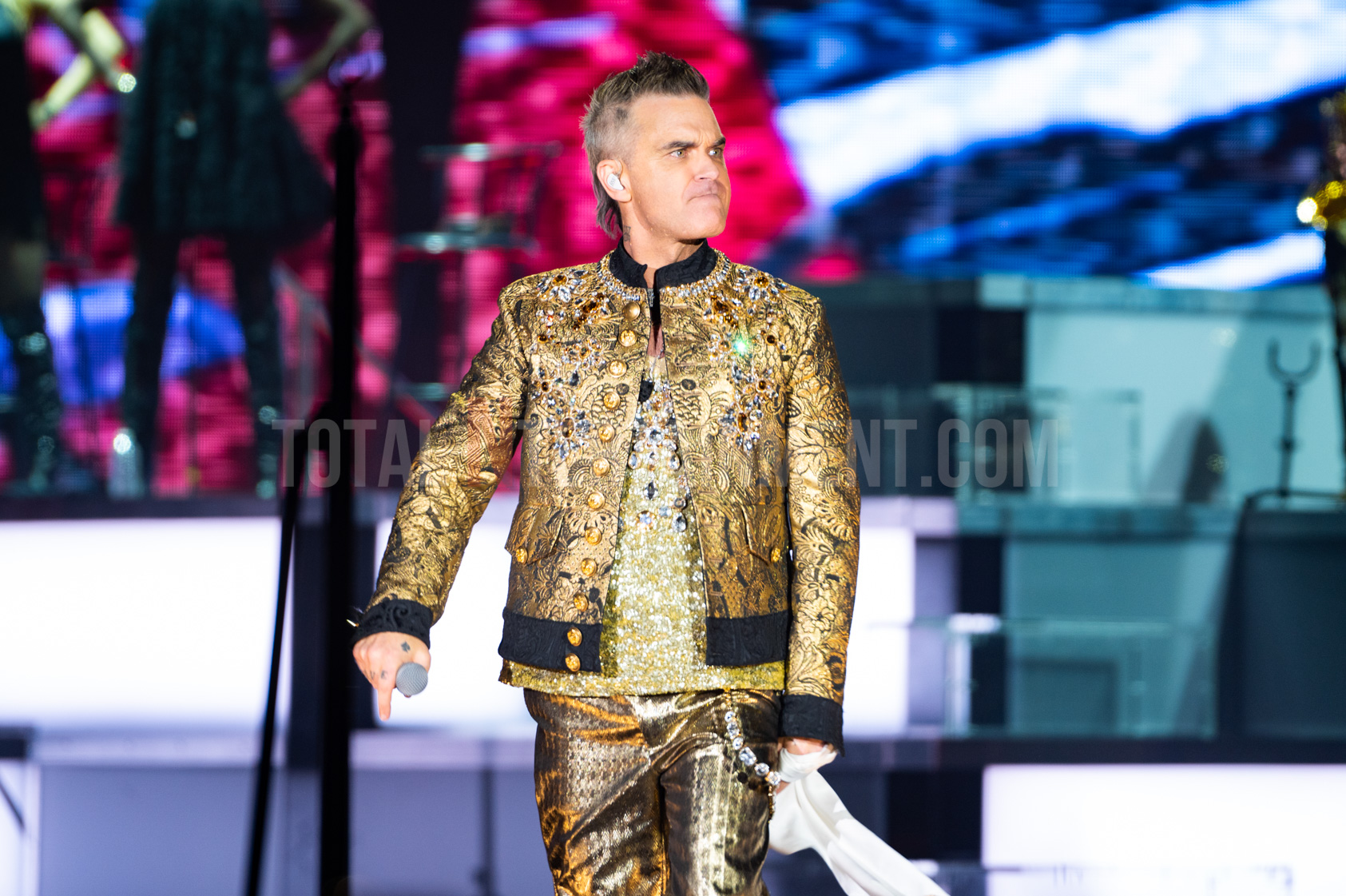 Robbie Williams, Music, Live Event, Gary Mather, TotalNtertainment