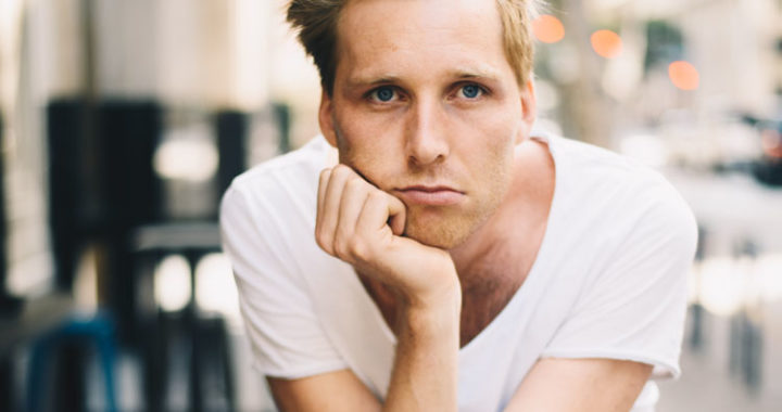 Speelburg Shares ‘World Is Falling Apart (that version)’