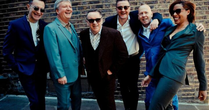 Squeeze Live Review London