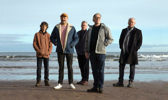 Teenage Fanclub share their latest new track