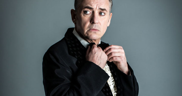 Shane Richie stars in ‘The Entertainer’