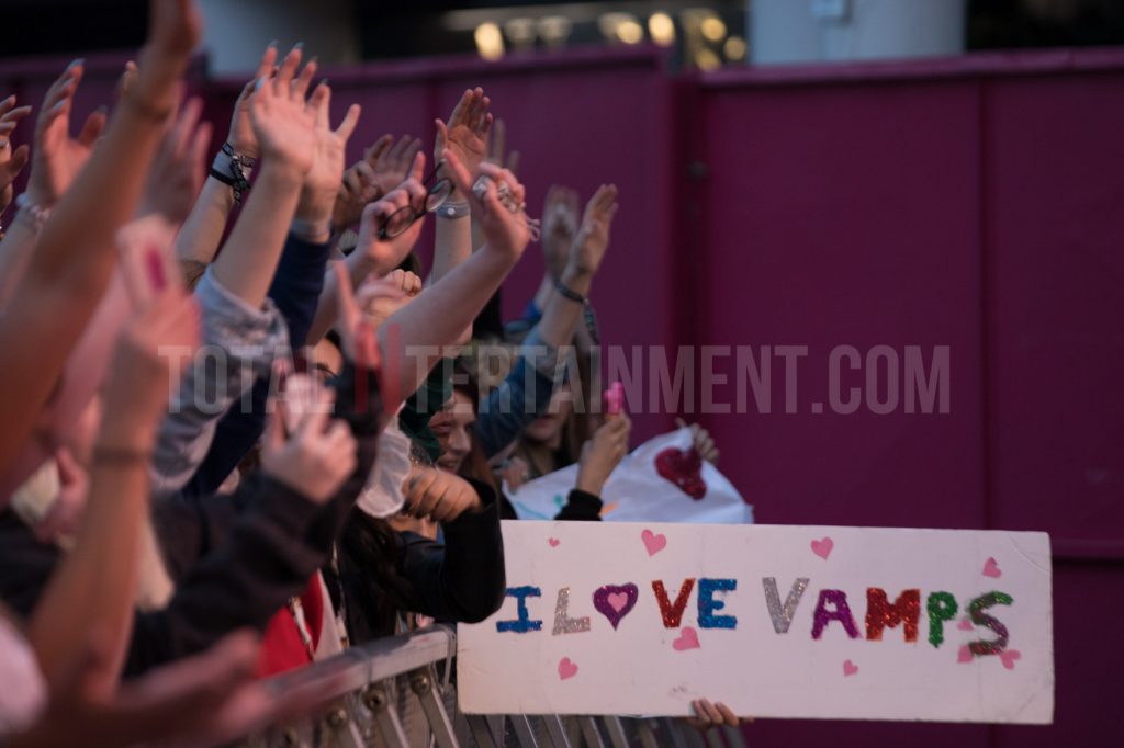 The Vamps, Leeds, Neil Chapman, review, TotalNtertainment