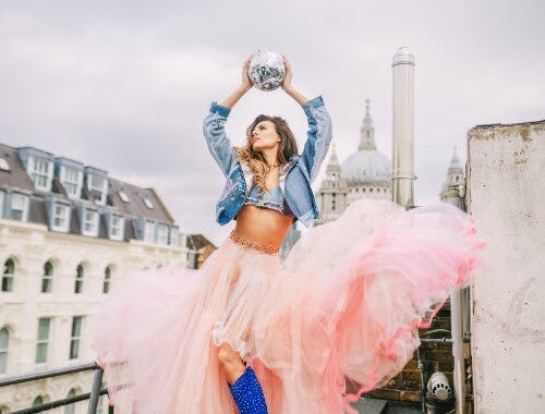 Twinnie releases her powerful new EP