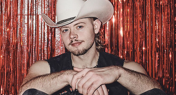 Tyler Booth shares ‘Real, Real Country’