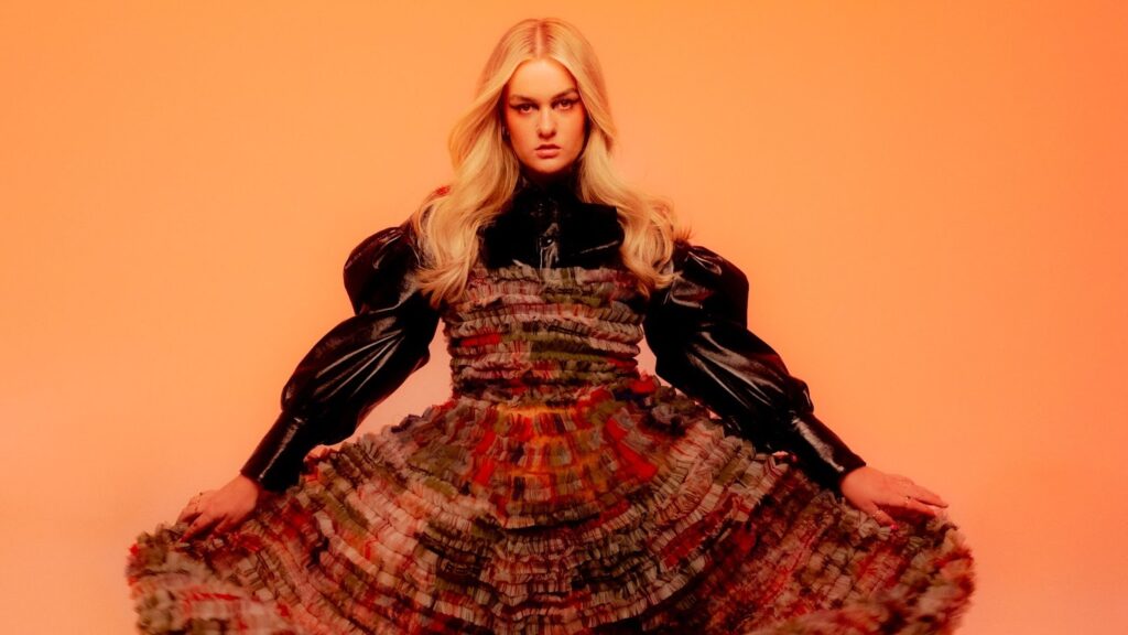Grace Davies, Music News, New Single, Wolves, TotalNtertainment