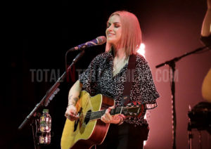 Amy MacDonald, Music, Tour, Sakura, Review, Manchester, TotalNtertainment