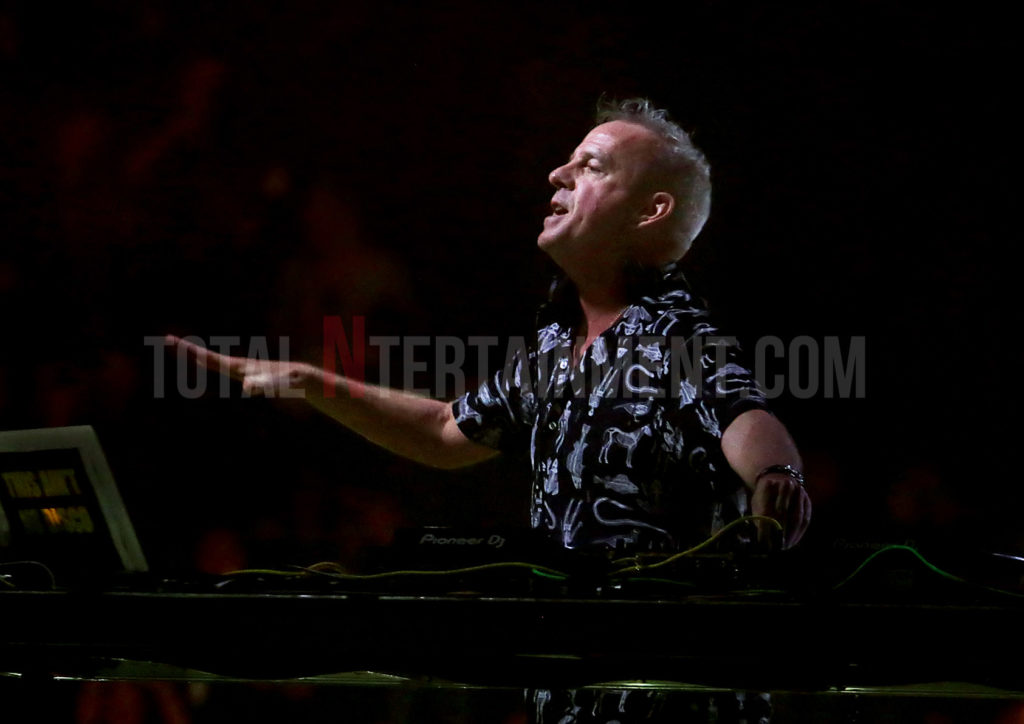 Fatboy Slim, Sakura, Review, TotalNtertainment, Music,