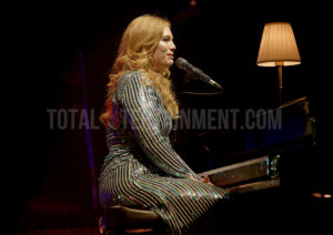 Freya Ridings, Manchester, Sakura, Review, Music, TotalNtertainment