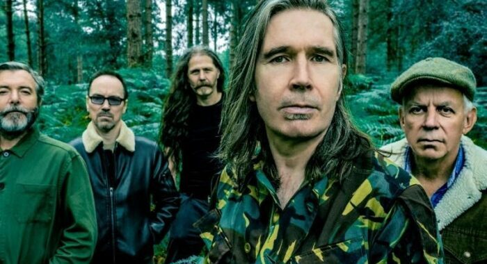 ‘All Hail Blind Love’ new single Del Amitri