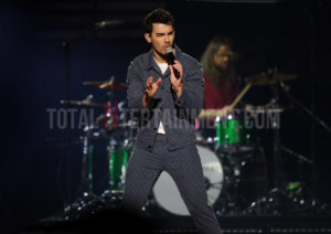 Jonas Brothers, Music, Review, Sakura, TotalNtertainment, Manchester