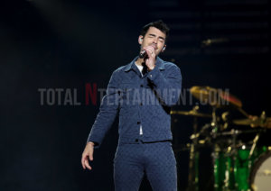 Jonas Brothers, Music, Review, Sakura, TotalNtertainment, Manchester