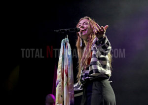 Lauren Daigle, Music, Review, Sakura, TotalNtertainment, Manchester