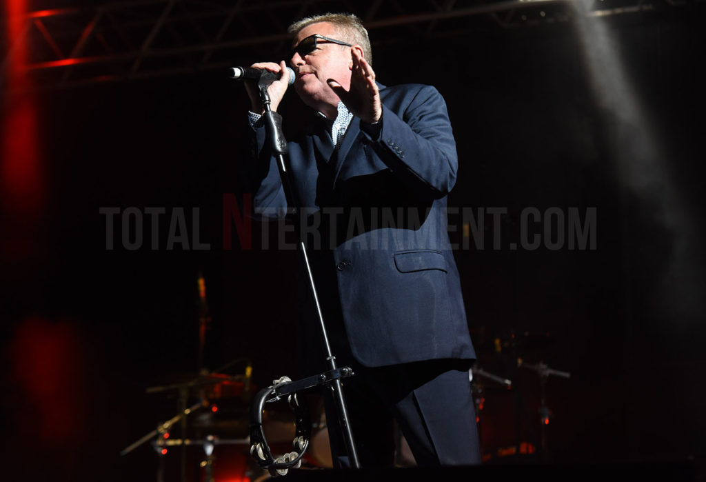 Madness, Aintree Racecourse, TotalNtertainment, Liverpool, Graham Finney, Music, Review