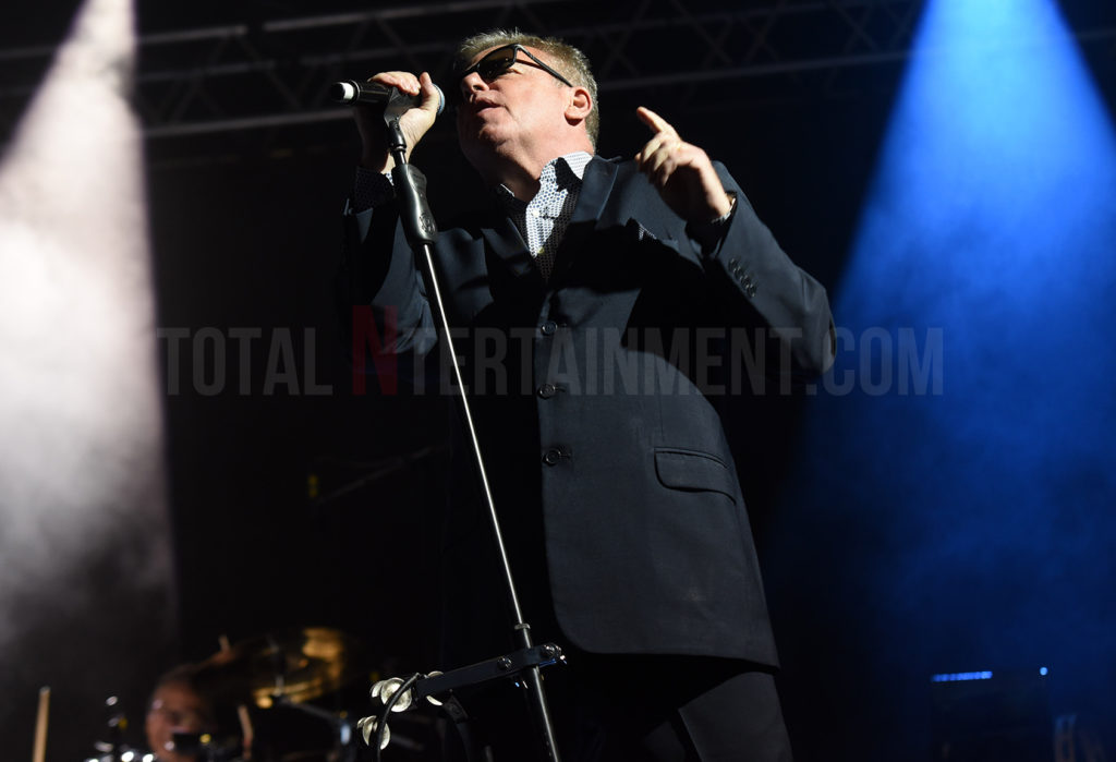 Madness, Aintree Racecourse, TotalNtertainment, Liverpool, Graham Finney, Music, Review