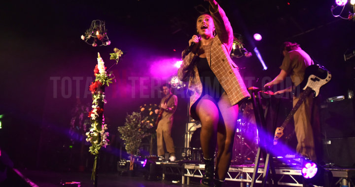 Mahalia Sends Out Her Love to a Sold-Out Leeds Beckett Crowd