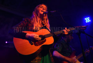 Megan Davies, Review, Graham Finney, TotalNtertainment, Manchester, Deaf Institute