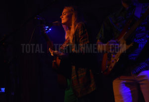 Megan Davies, Review, Graham Finney, TotalNtertainment, Manchester, Deaf Institute