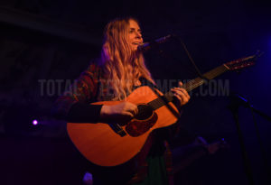 Megan Davies, Review, Graham Finney, TotalNtertainment, Manchester, Deaf Institute