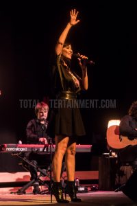 Concert, Live Event, Liverpool, Natalie Imbruglia, Graham Finney, totalntertainment