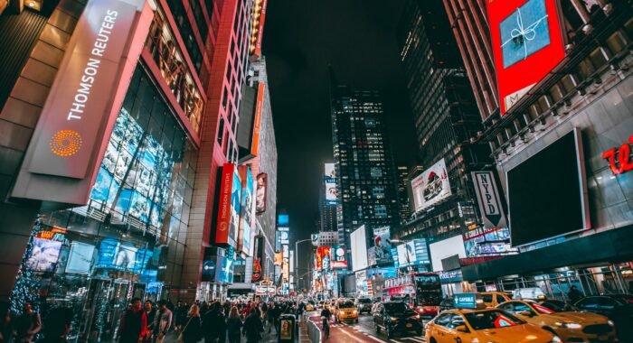 Introduce Children to the World of Broadway
