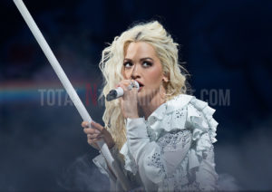 Rita Ora, Review, TotalNtertainment, Liverpool, Sakura