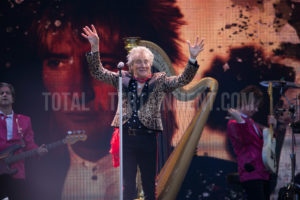 Rod Stewart, Bolton, Review, TotalNtertainment, Music, Christopher James Ryan