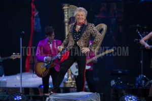 Rod Stewart, Bolton, Review, TotalNtertainment, Music, Christopher James Ryan