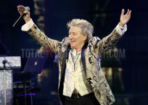 Rod Stewart, Manchester, TotalNtertainment, Review, Sakura