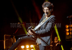 Ronnie Wood, Music, Manchester, TotalNtertainment, Review, Sakura, Rolling Stones