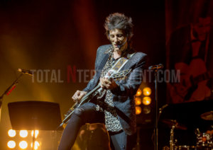 Ronnie Wood, Music, Manchester, TotalNtertainment, Review, Sakura, Rolling Stones