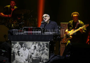 Steely Dan, Steve Winwood, Sakura, review, TotalNtertainment, Manchester