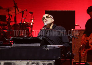 Steely Dan, Steve Winwood, Sakura, review, TotalNtertainment, Manchester