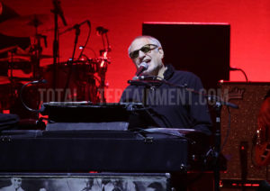 Steely Dan, Steve Winwood, Sakura, review, TotalNtertainment, Manchester