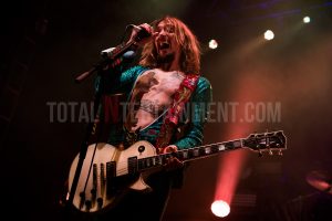 The Darkness, Leeds, O2 Academy, Graham Finney, music, totalntertainment