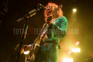 The Darkness, Leeds, O2 Academy, Graham Finney, music, totalntertainment