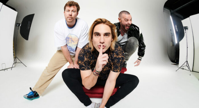 Busted team up with Hanson for new single